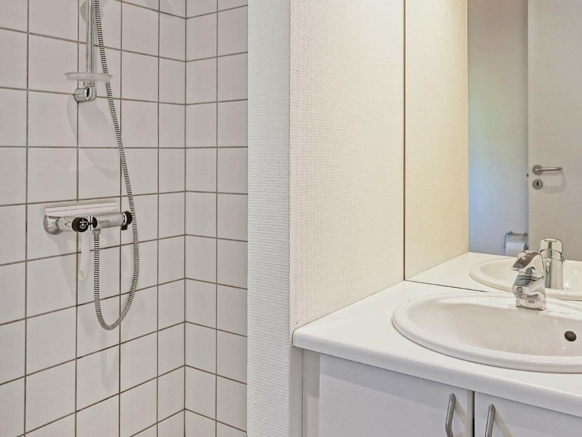 12 Person Holiday Home In Aakirkeby Vester Somarken Exteriér fotografie