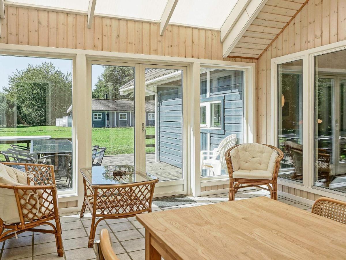 12 Person Holiday Home In Aakirkeby Vester Somarken Exteriér fotografie